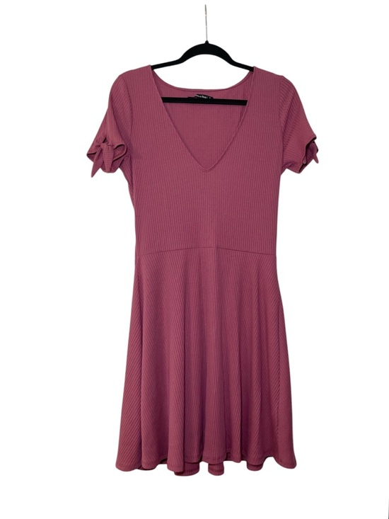 Abercrombie & Fitch Dresses & Skirts - Abercrombie & Fitch Dark Pink Mini Dress V-Neck Short Sleeve Casual Size Large